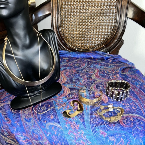 Gold plated necklace bracelet accessory lot - Picture 5 of 10